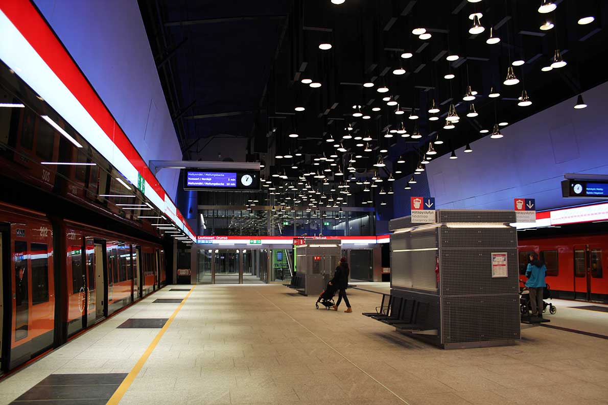 Lauttasaaren metroasema