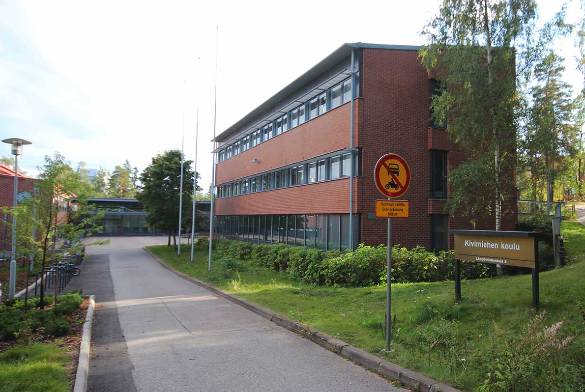 Kivimiehen koulu, Espoo