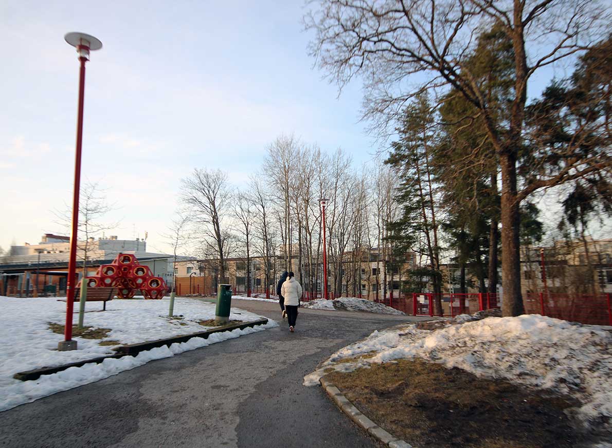 Perkkaan asukaspuisto.