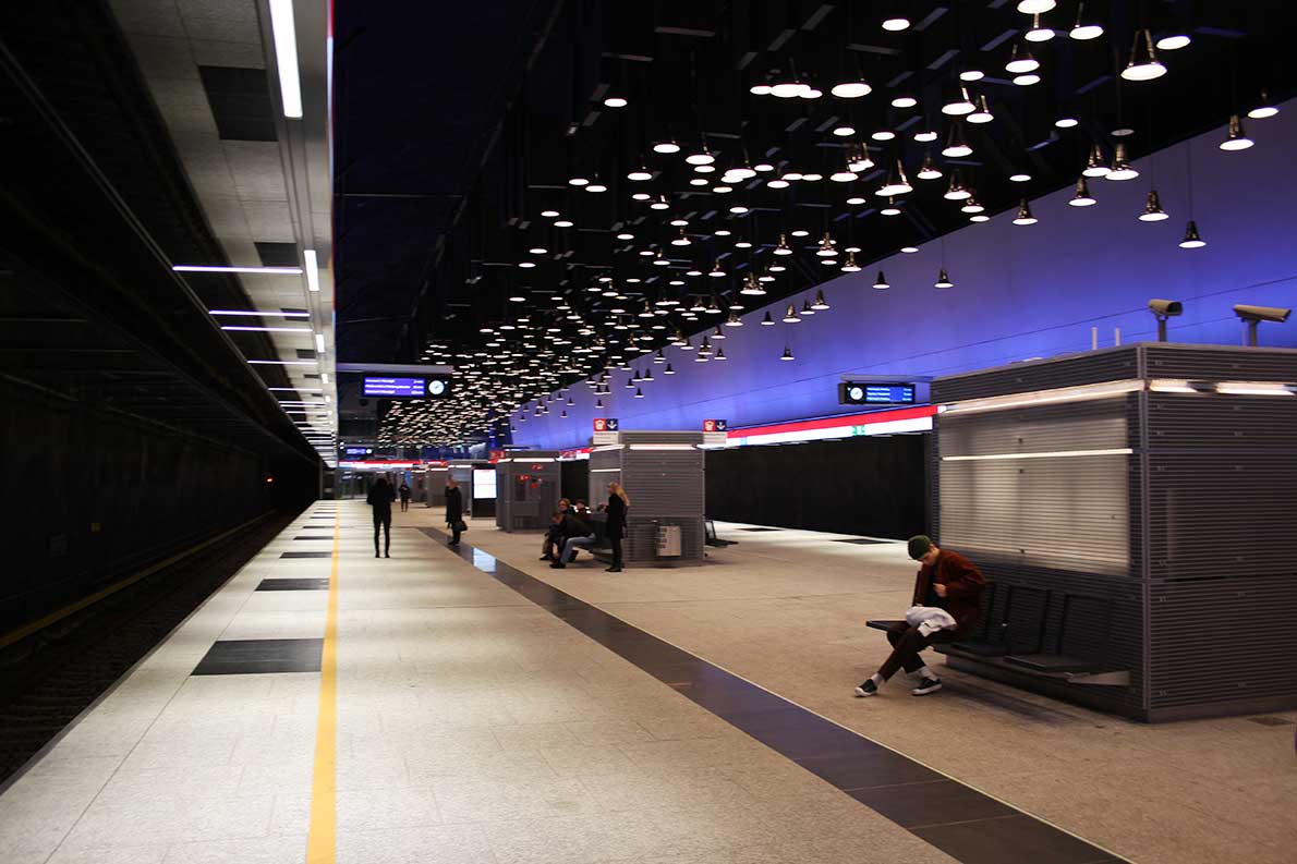 Lauttasaaren metroasema