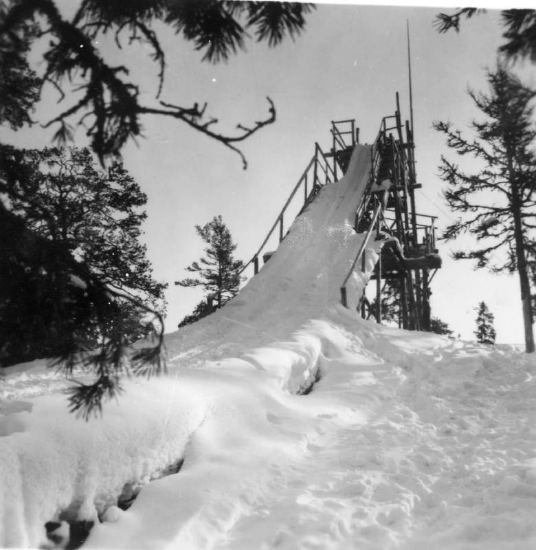 Bergön hyppyrimäki, Suvisaaristo