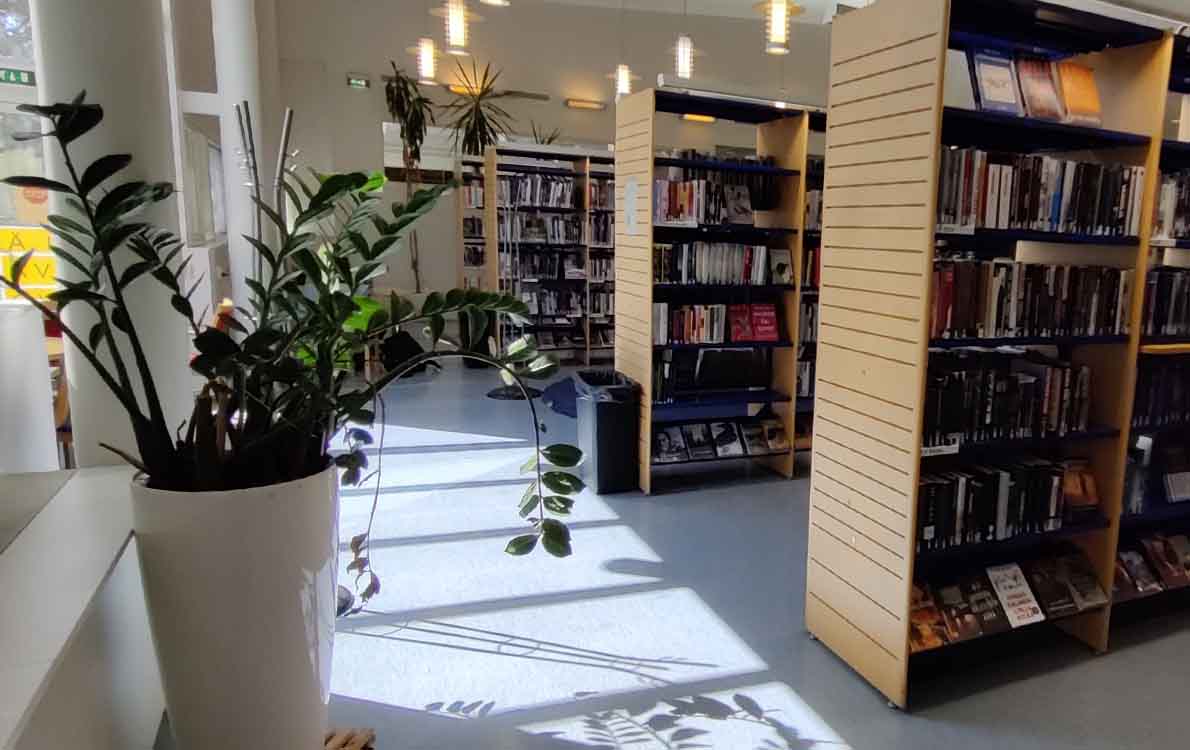 Nöykkiön kirjasto, Espoo.
