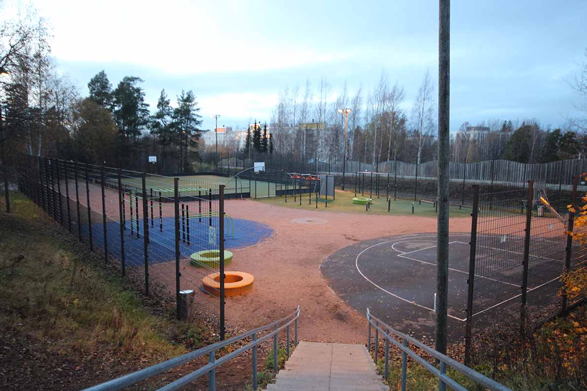 Haukilahden koulu. Espoo.