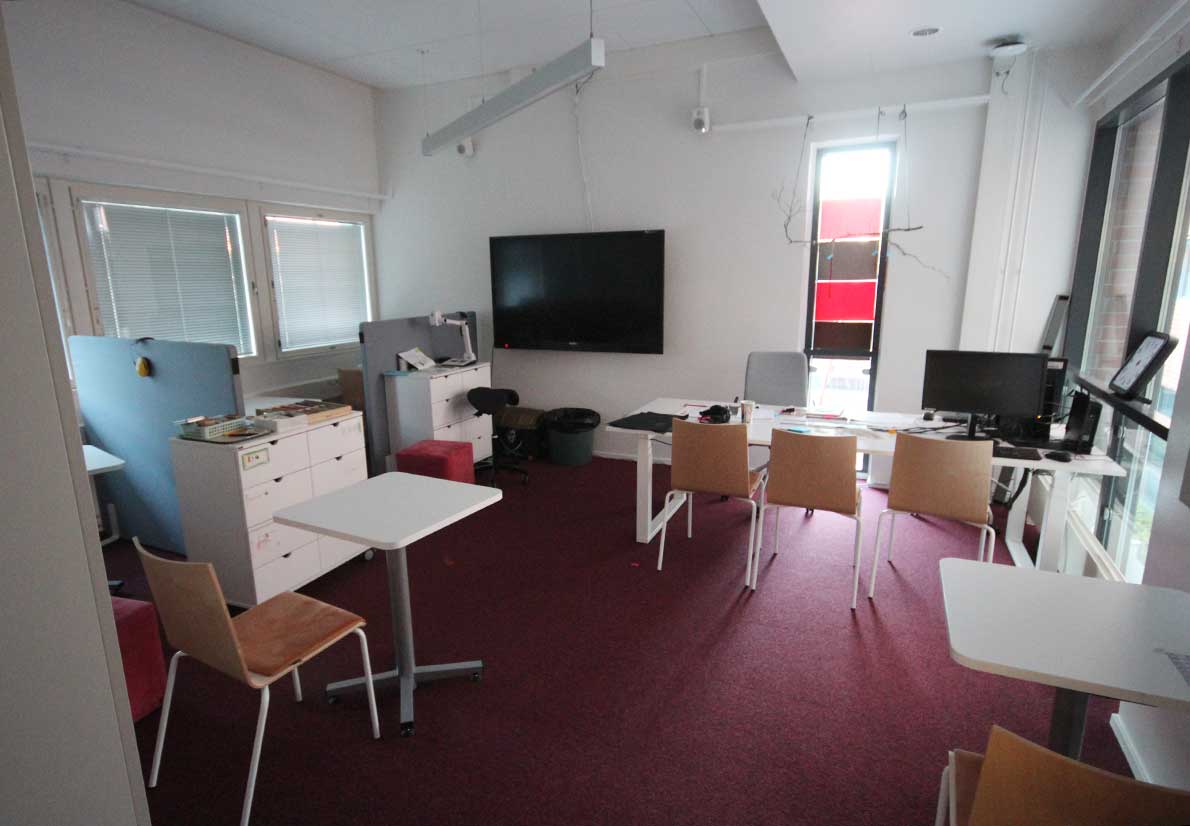 Kivimiehen koulu, Espoo