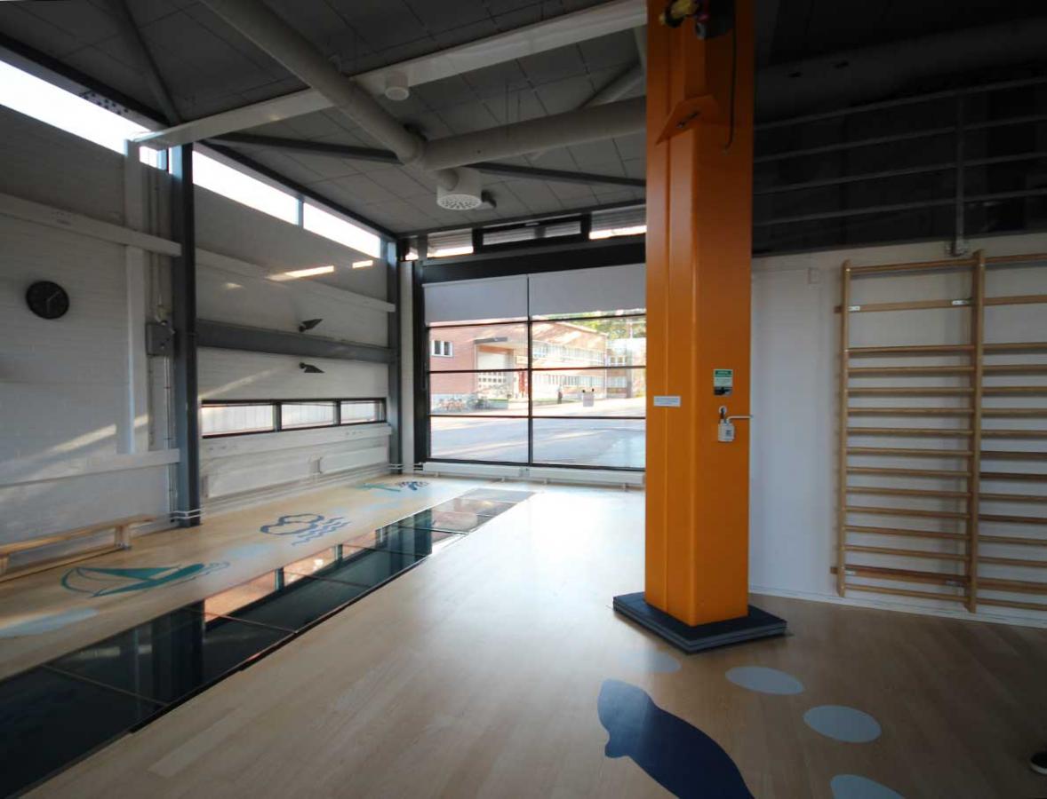 Kivimiehen koulu, Espoo