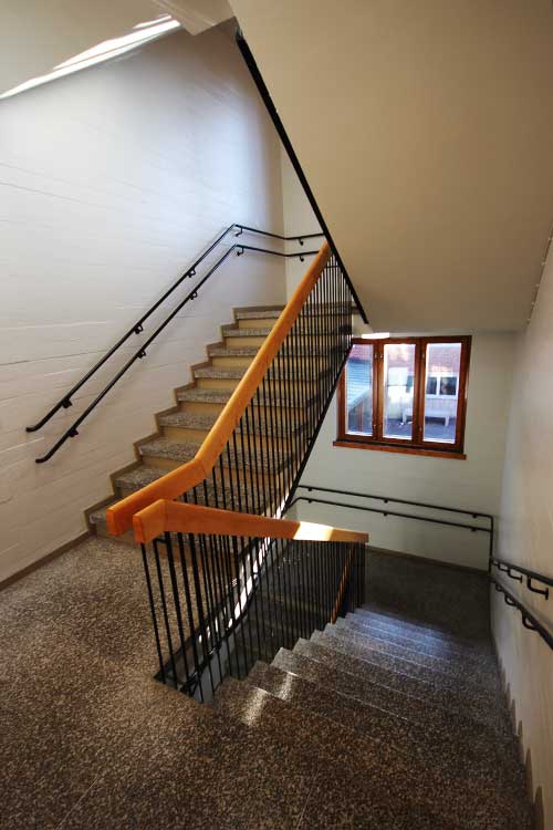 Kivimiehen koulu, Espoo