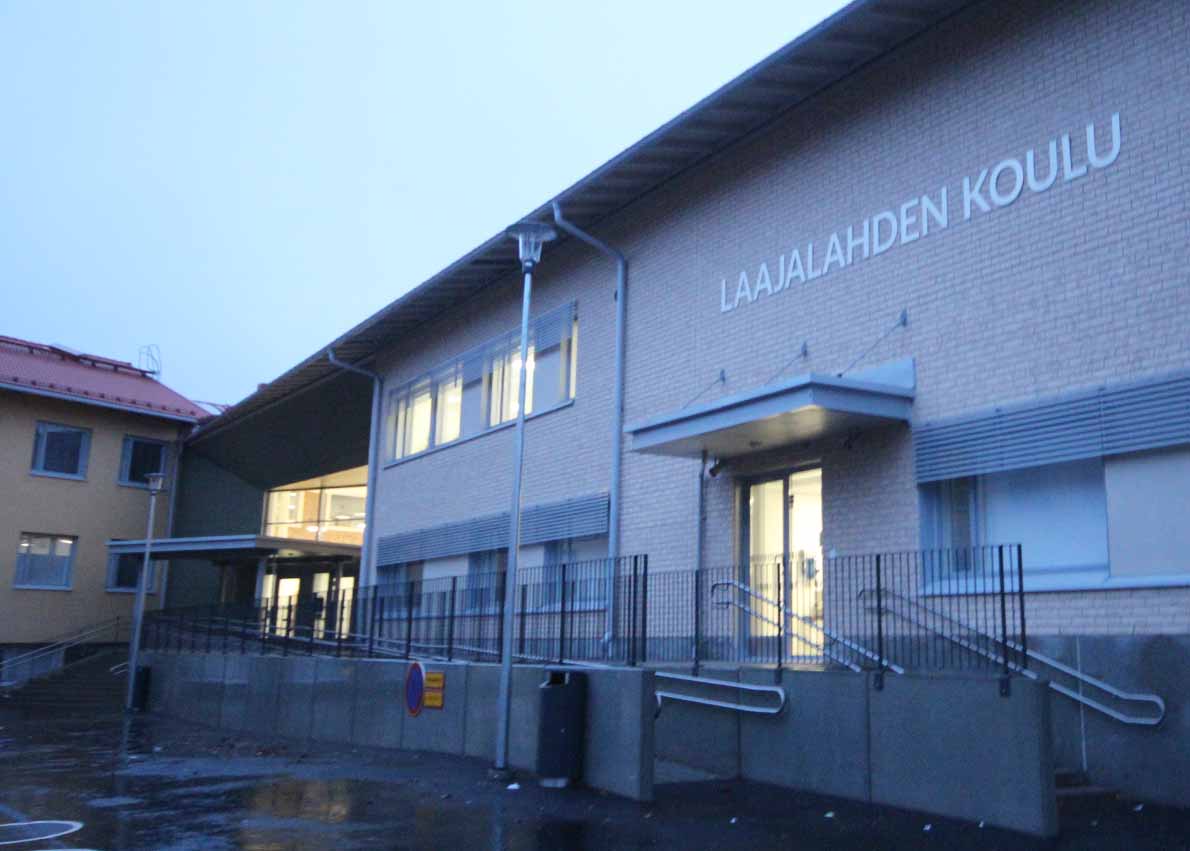 Laajalahden koulu, Espoo.