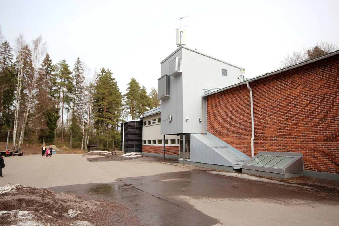 Lahnuksen koulu 150