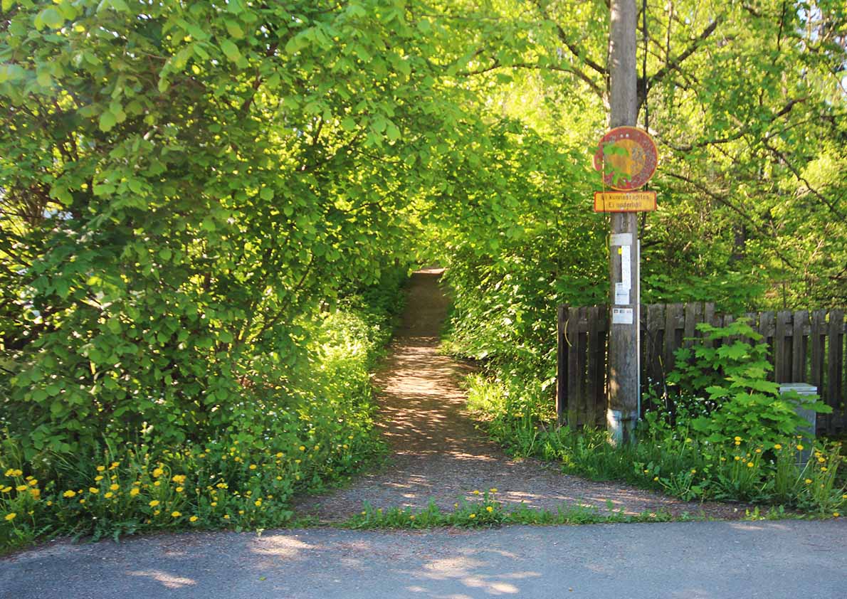 Pitkäjärventien varren portaat, Espoo.