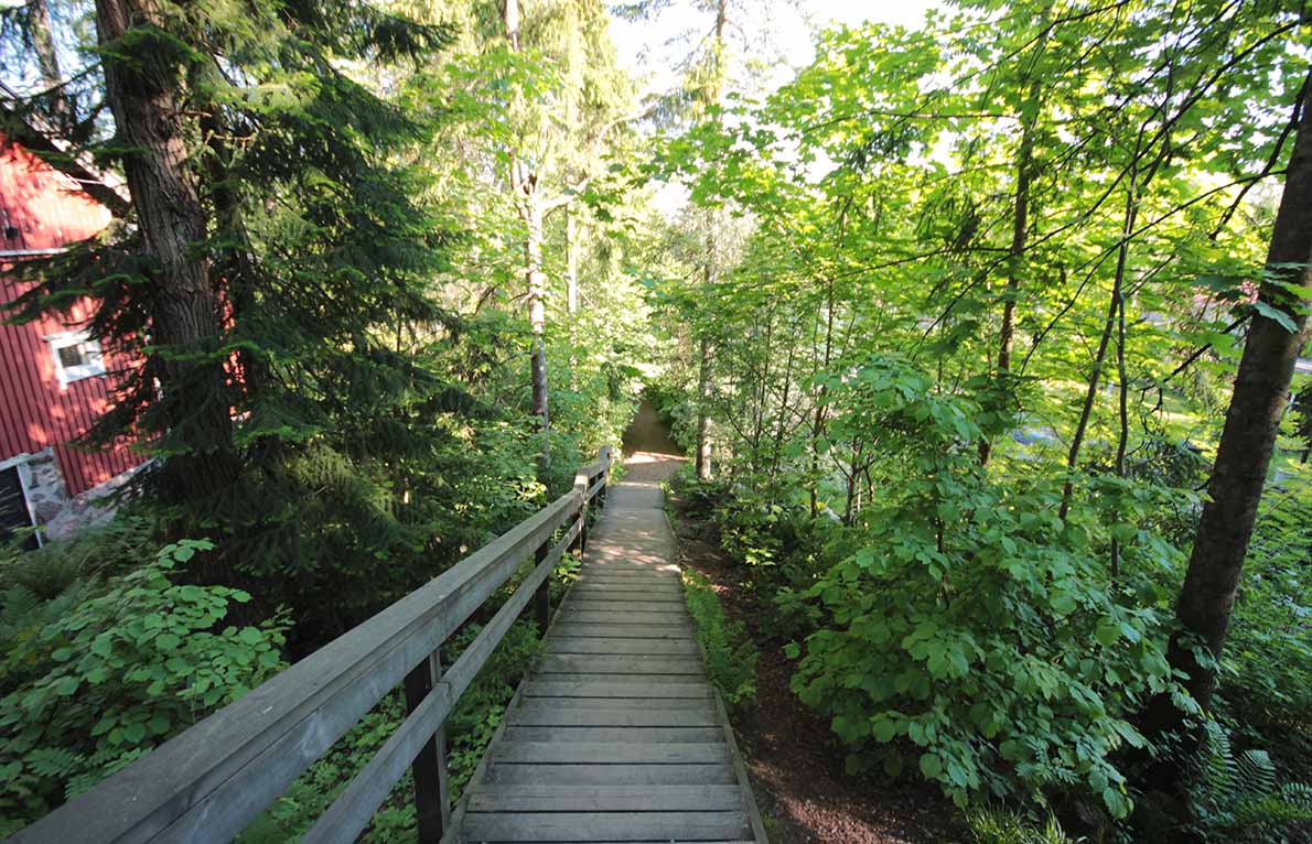 Pitkäjärventien varren portaat, Espoo.