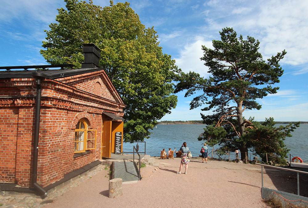 Lonnan saari. Helsinki