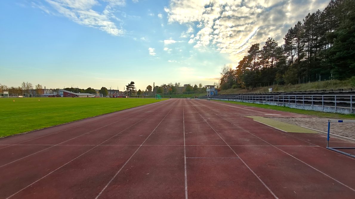 Kirkkonummen urheilukenttä 28