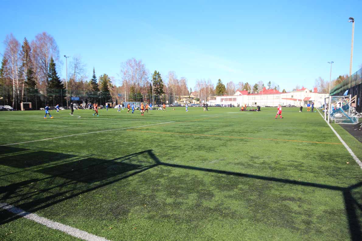 Itä-Hakkilan tekonurmi, Vantaa.